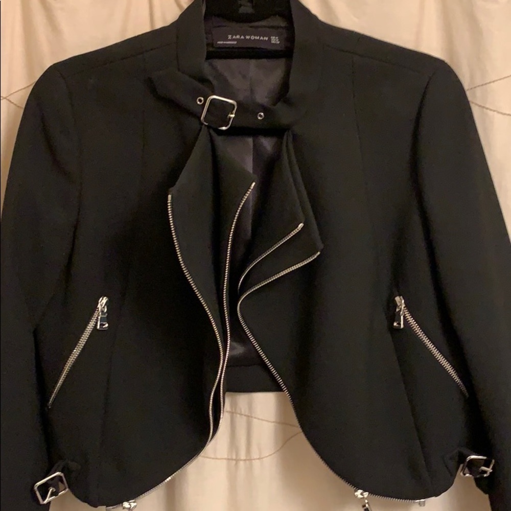 Zara Jacket - Picture 2 of 11